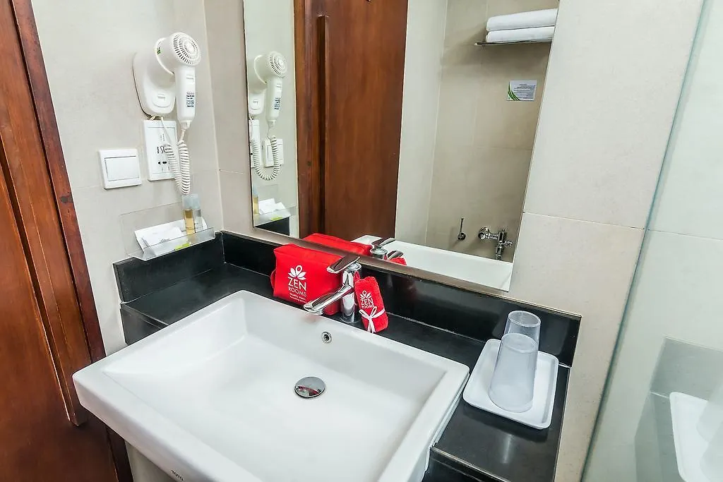 Zen Rooms Tuban Airport Kuta  3*, Kuta (Bali)